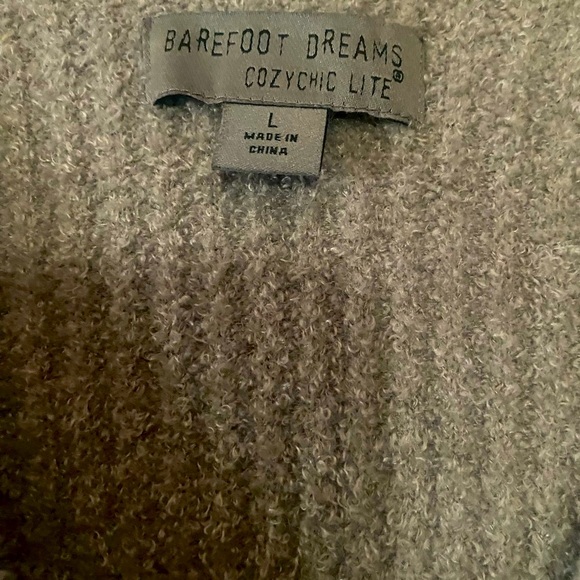 Barefoot Dreams Cozychic Lite Ribbed V-Neck Button Down Cardigan/Sweater - Picture 11 of 11